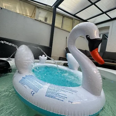 Superbe Maison Avec Jacuzzi Nyaraló Le Fief-Sauvin