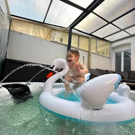 Superbe Maison Avec Jacuzzi